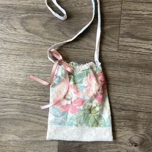 Ohh Dindi 1 of 1 handmade lil crossbody bag/ 
satchel